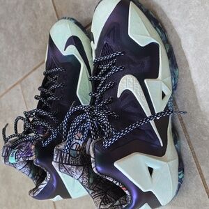 Nike Lebron 11‎ All Star Glow Gumbo Gator King Size 6.5Y Excellent Condition